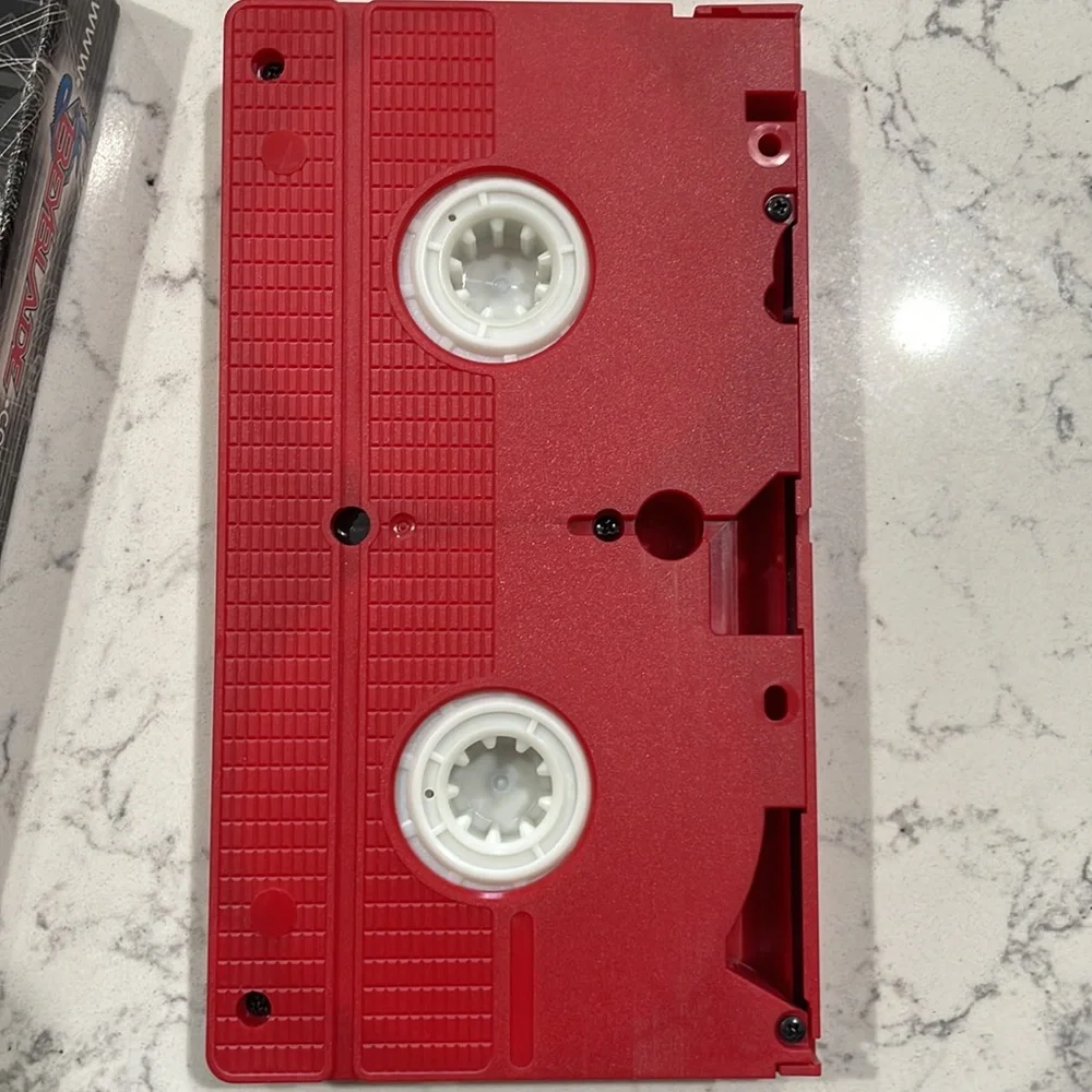 BeyBlade Let It Rip! Vhs - Picture 9 of 9
